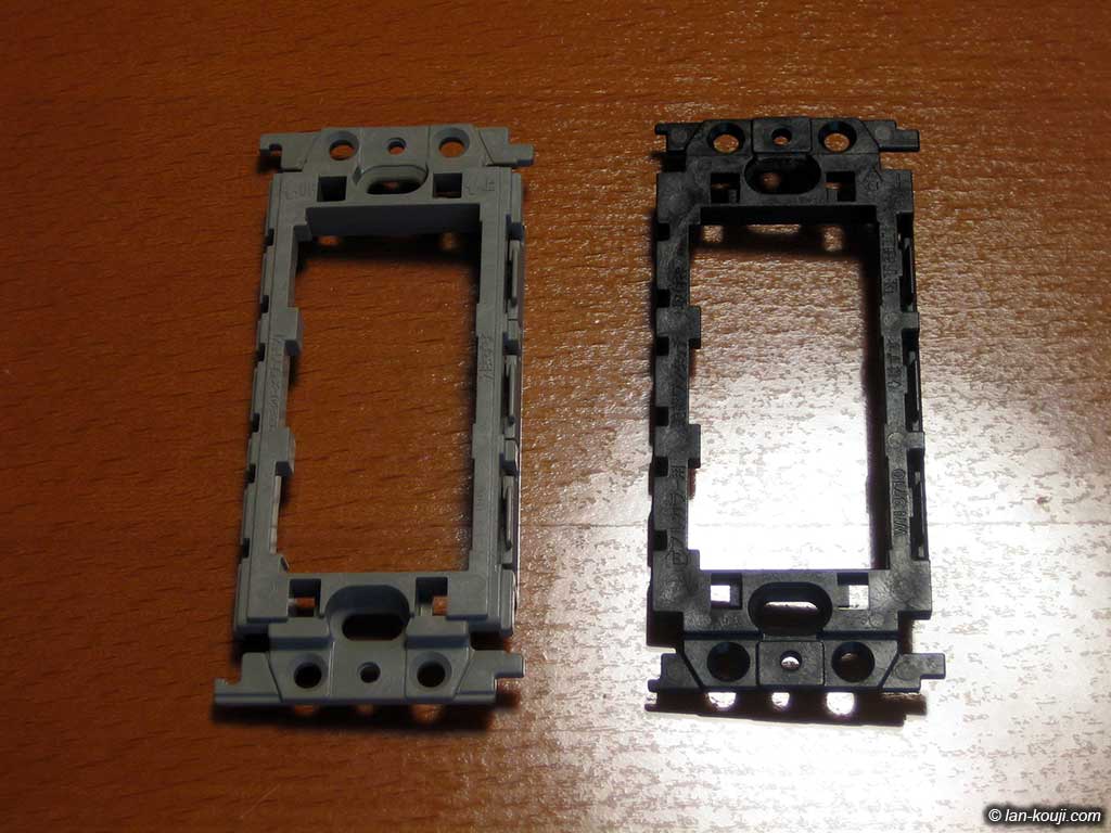 パナソニック電工ワンタッチ取付枠