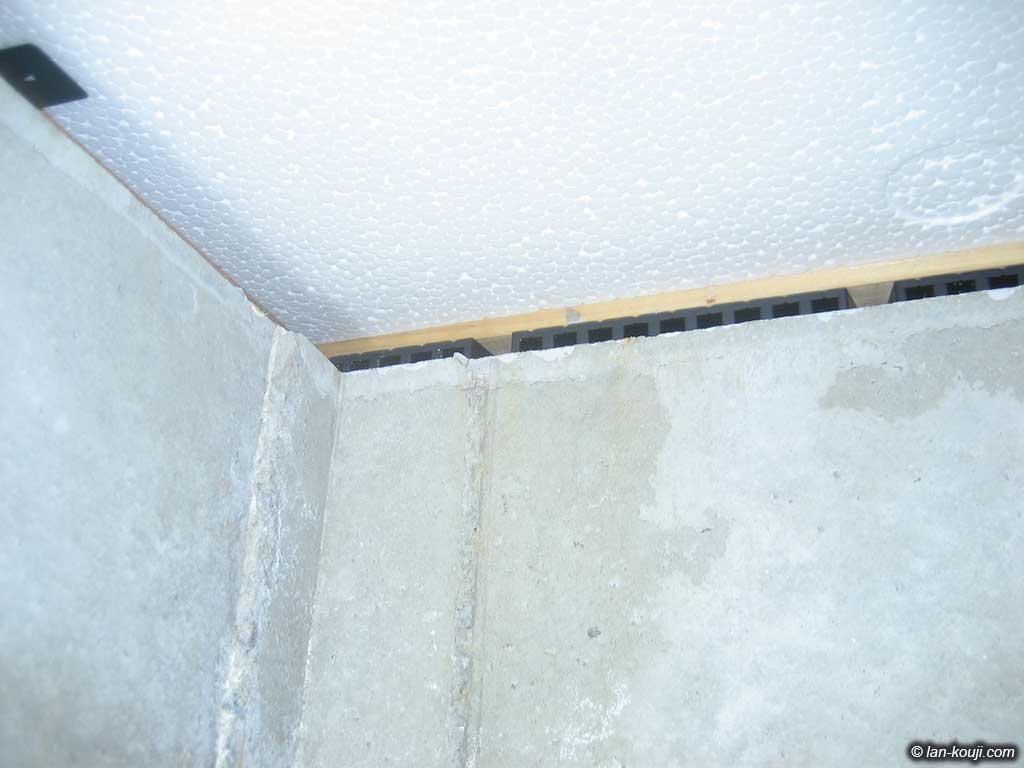 床下の断熱材も発泡スチロールでした